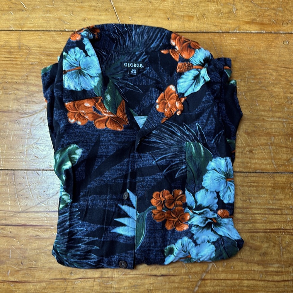 Hawaiian rayon Aloha shirt - Picture 2 of 5